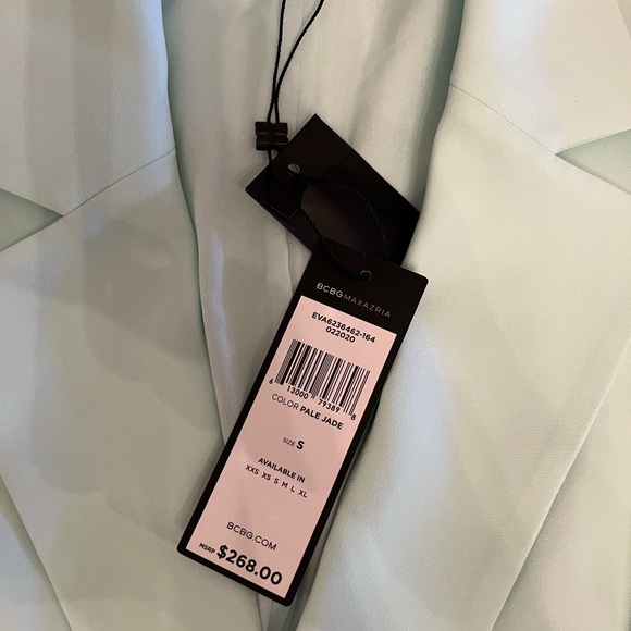 BCBG JACKET DRESS - Picture 2 of 4